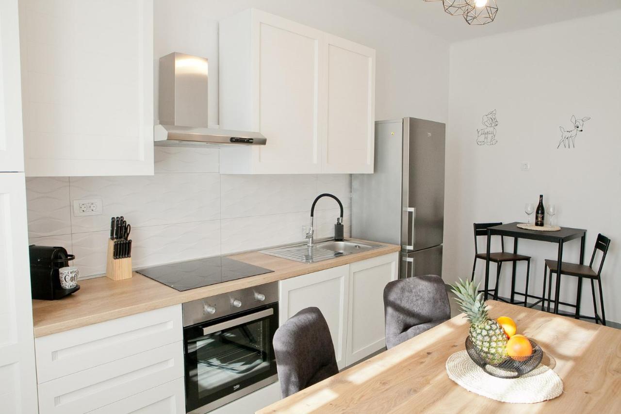 Apartment Mila 扎达尔 外观 照片
