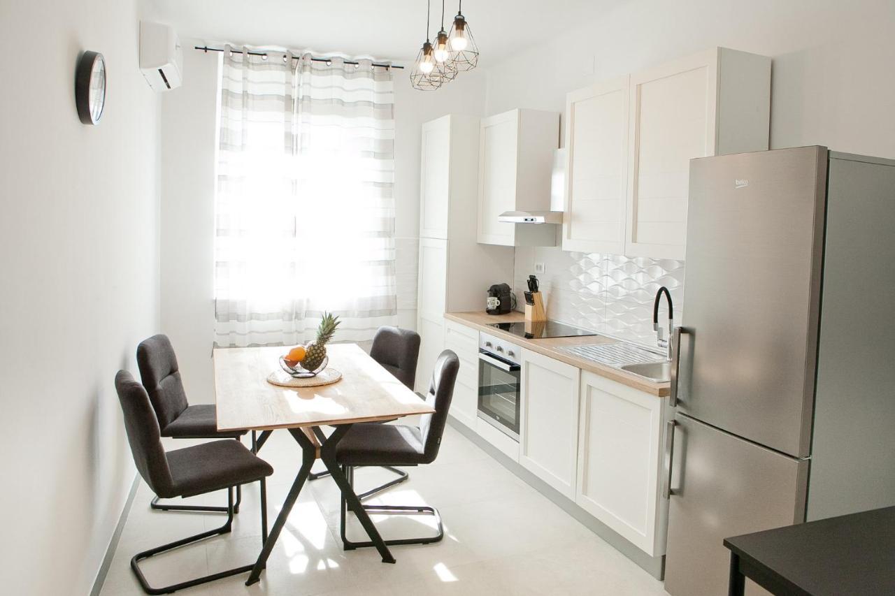 Apartment Mila 扎达尔 外观 照片